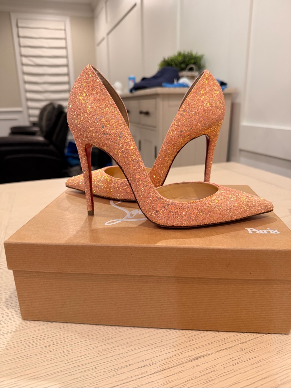 Christian Louboutin Rose Gold Glitter Stiletto Heels - Picture 4 of 7